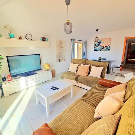 Διαμέρισμα Bioparc Atico Muy Amplio Y Soleado, Cerca De La Playa Y Centro, Con Parking Y Ac Fuengirola