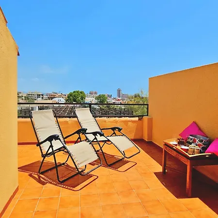 Bioparc Atico Muy Amplio Y Soleado, Cerca De La Playa Y Centro, Con Parking Y Ac Appartement