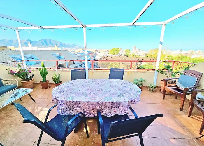 Bioparc Atico Muy Amplio Y Soleado, Cerca De La Playa Y Centro, Con Parking Y Ac * Fuengirola