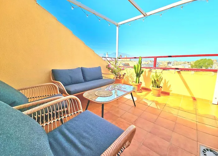 Bioparc Atico Muy Amplio Y Soleado, Cerca De La Playa Y Centro, Con Parking Y Ac *