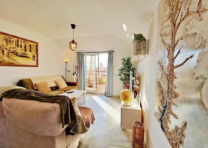 Bioparc Atico Muy Amplio Y Soleado, Cerca De La Playa Y Centro, Con Parking Y Ac Fuengirola